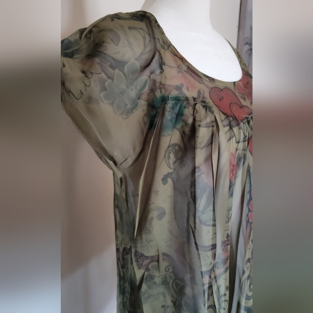 Dress - Picture 7 of 8